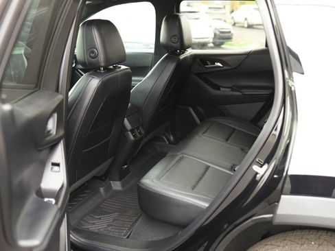 Used 2026 Chevrolet Equinox LT w/ Convenience Package II image 39