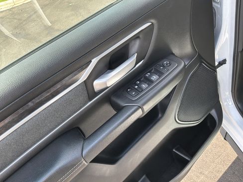 Used 2022 RAM 1500 Lone Star RWD image 15