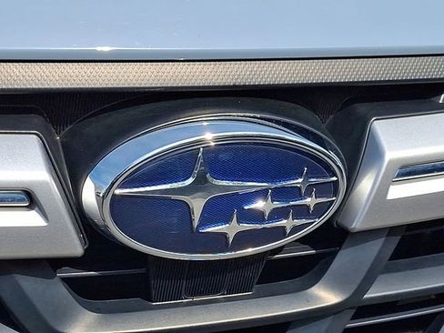 Used 2022 Subaru Crosstrek 2.5i Limited w/ Moonroof Package 2 AWD/4WD image 31