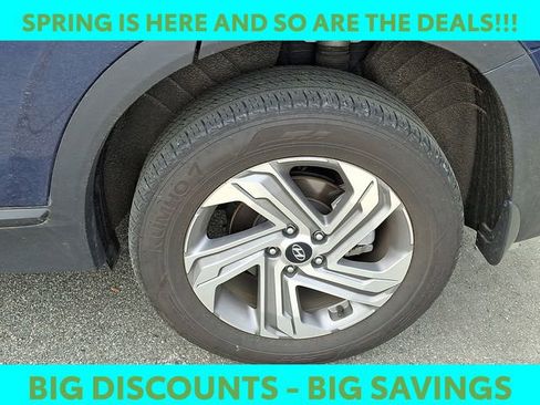 Certified 2023 Hyundai Santa Fe SEL image 9