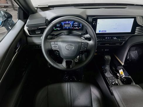 Used 2026 Toyota Camry XSE AWD/4WD image 19