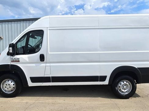 Used 2022 RAM ProMaster 1500 w/ Convenience Group FWD image 5