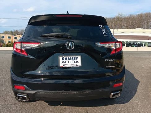 Used 2023 Acura RDX AWD image 4