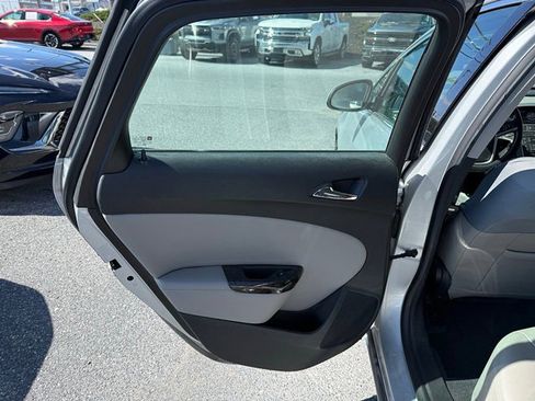 Used 2015 Buick Verano image 10