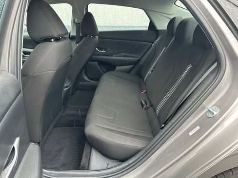 Certified 2023 Hyundai Elantra SEL FWD image 15