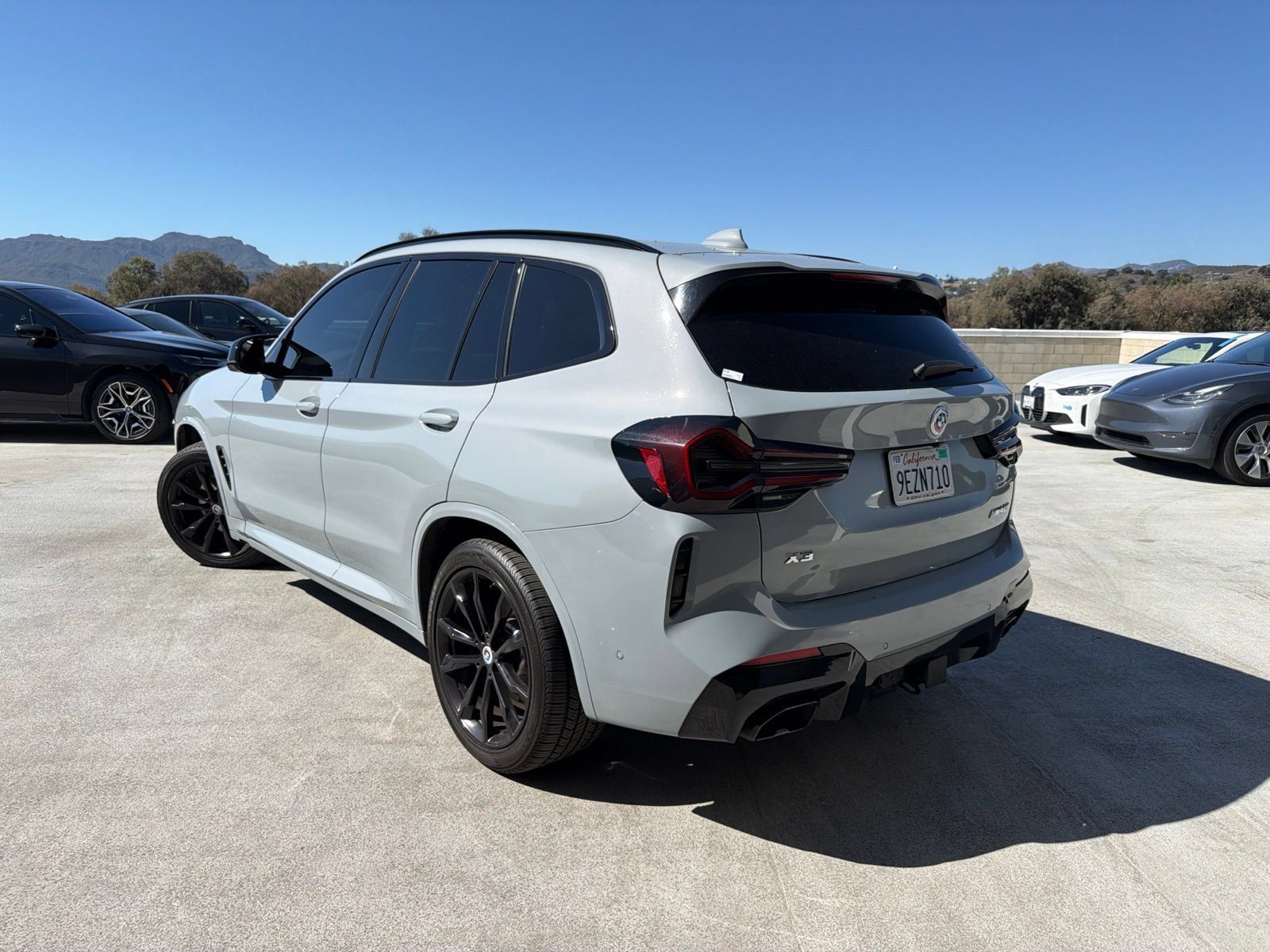 Used 2023 BMW X3 M40i AWD/4WD image 2