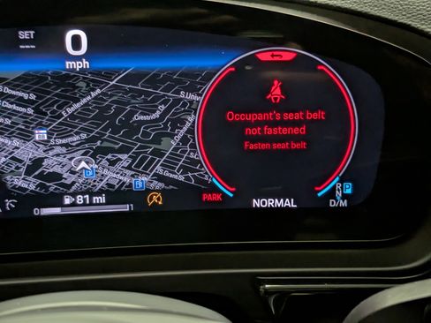 Certified 2024 Porsche Cayenne Coupe image 33