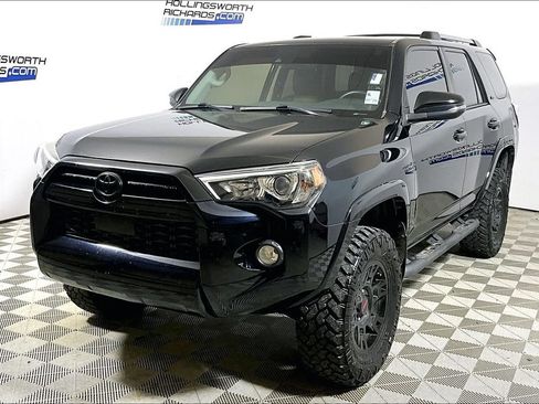 Used 2020 Toyota 4Runner SR5 Premium RWD image 1
