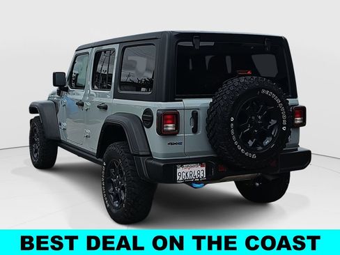 Used 2023 Jeep Wrangler Unlimited w/ Cold Weather Group image 5