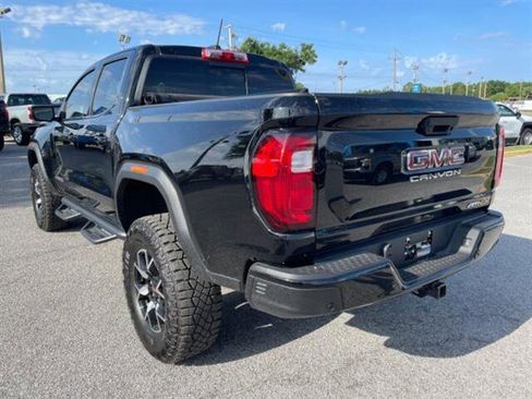 Used 2024 GMC Canyon AT4X image 5