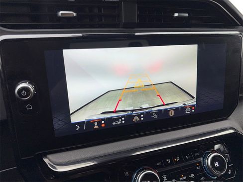 Used 2025 GMC Sierra 1500 AT4 image 67