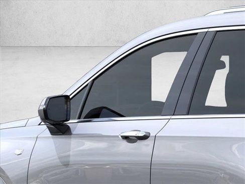 New 2025 Cadillac XT6 Luxury image 12