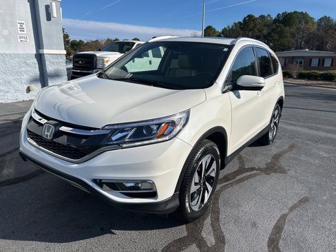 Used 2016 Honda CR-V Touring image 3