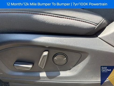 Used 2025 Ford Explorer Active RWD image 30