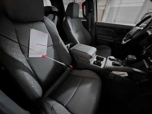 New 2025 Toyota Tacoma SR5 image 27