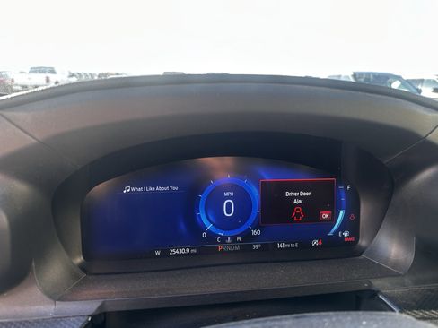 Used 2022 Ford Explorer ST w/ Equipment Group 401A image 6