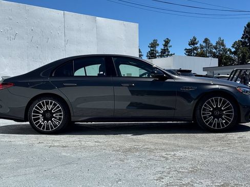 Used 2026 Mercedes-Benz E 53 AMG e 4MATIC Sedan image 2