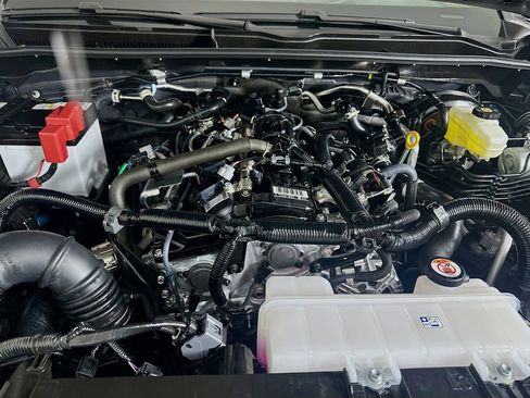 Used 2025 Toyota 4Runner Limited image 31