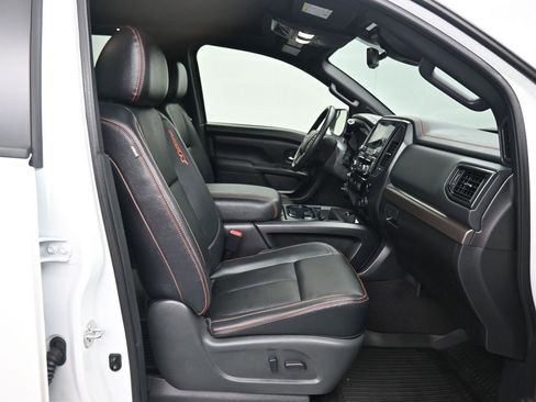Used 2023 Nissan Titan PRO-4X w/ Pro-4x Convenience Package image 52
