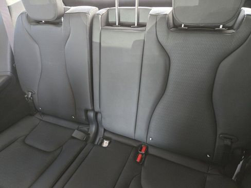 New 2025 Kia Carnival SX Prestige image 9