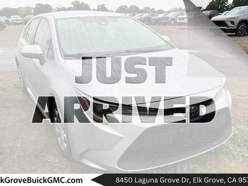 Used 2022 Toyota Corolla LE w/ Carpet Mat Package (TMS) image 1
