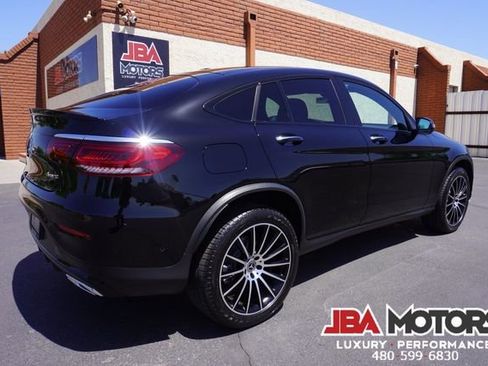 Used 2022 Mercedes-Benz GLC 300 4MATIC Coupe image 3