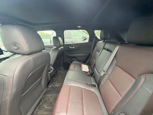 Used 2023 Chevrolet Blazer RS FWD image 12
