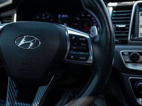 Used 2018 Hyundai Sonata Limited FWD image 19