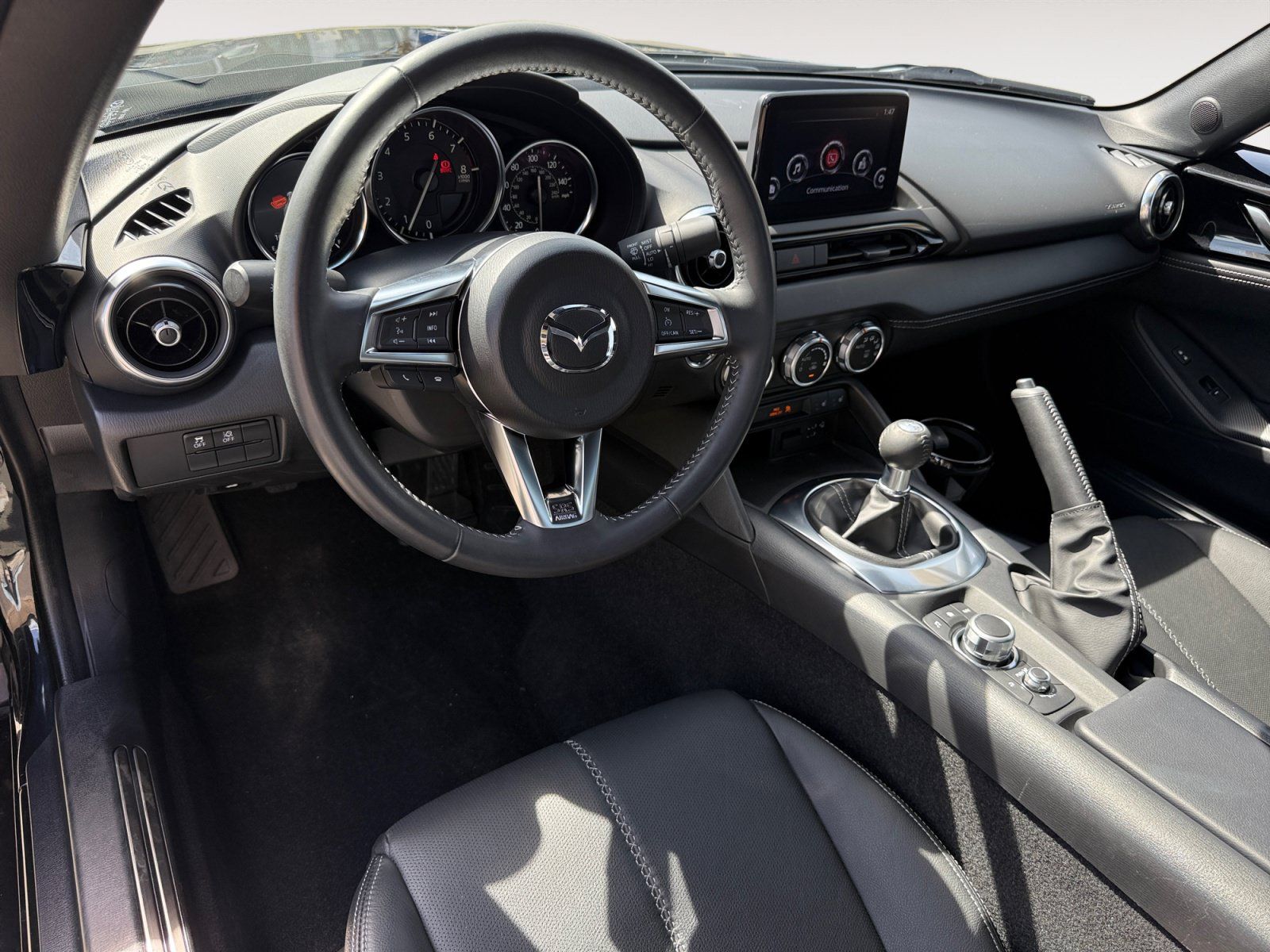 Used 2022 MAZDA MX-5 Miata RF Grand Touring RWD image 15