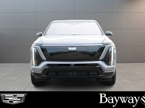 New 2026 Cadillac Vistiq Sport w/ LPO, Floor Liner Package image 2