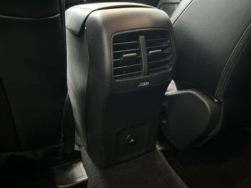 Used 2025 Ford Escape Platinum image 15