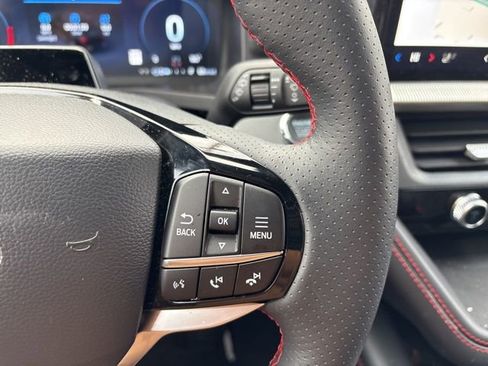 Used 2025 Ford Explorer ST-Line image 21