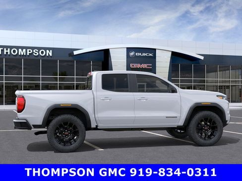 New 2025 GMC Canyon Elevation w/ Convenience Package image 5