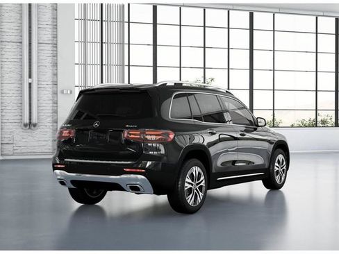 New 2026 Mercedes-Benz GLB 250 4MATIC image 22