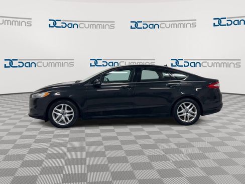 Used 2013 Ford Fusion SE FWD image 5