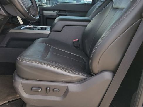 Used 2011 Ford F250 Lariat w/ Lariat Interior Pkg AWD/4WD image 6