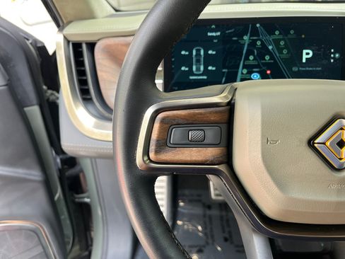 Used 2022 Rivian R1T Launch Edition AWD/4WD image 13