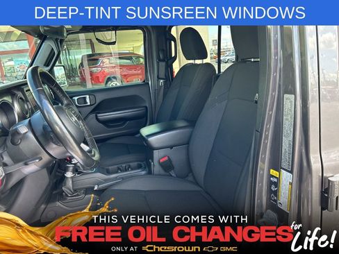 Used 2021 Jeep Wrangler Unlimited Sport image 19