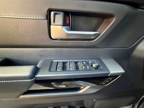 Certified 2026 Toyota Tundra Limited AWD/4WD image 18