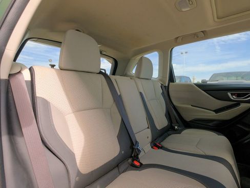 Used 2024 Subaru Forester Premium image 21