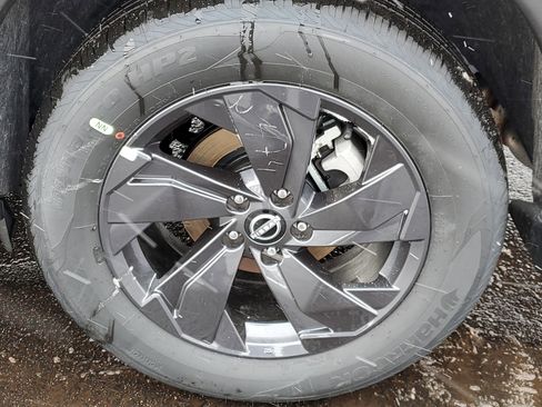 New 2026 Nissan Rogue SV w/ Cold Weather Package AWD/4WD image 30