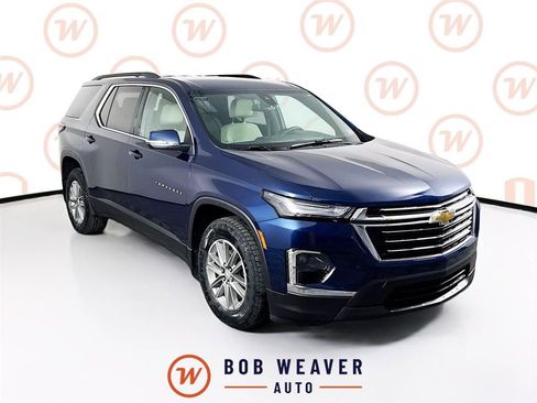 Used 2023 Chevrolet Traverse LT w/ LPO, Floor Liner Package AWD/4WD image 1