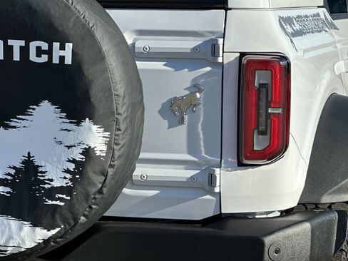 New 2025 Ford Bronco Outer Banks w/ Sasquatch Package image 32