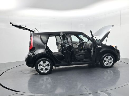 Used 2019 Kia Soul image 60
