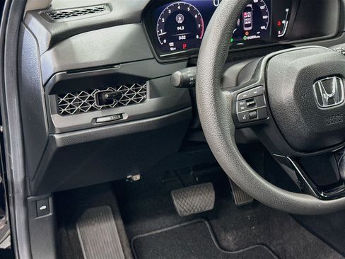 Used 2025 Honda Accord LX image 16