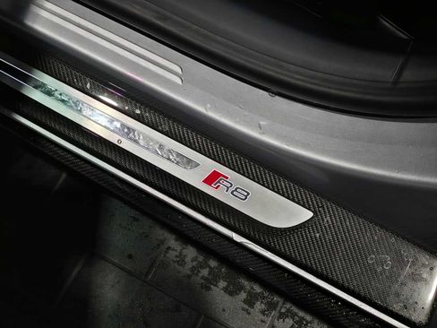 Used 2022 Audi R8 V10 performance image 20