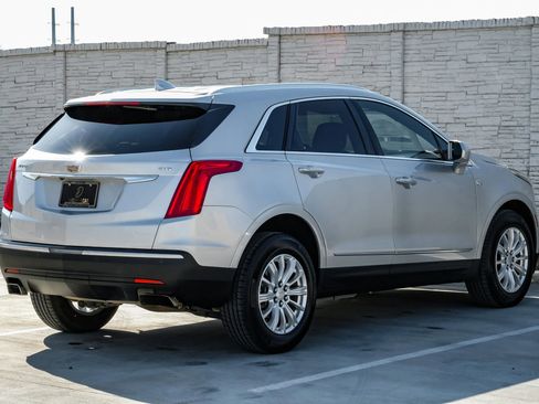 Used 2018 Cadillac XT5 FWD image 8