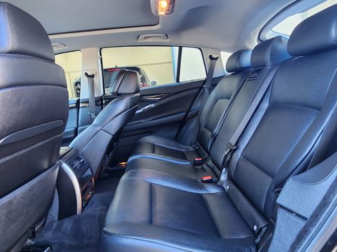 Used 2011 BMW 550i image 48