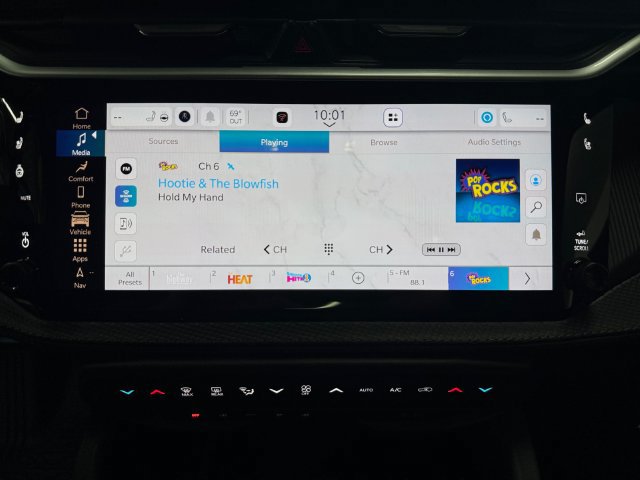 New 2026 Jeep Cherokee Overland AWD/4WD image 6
