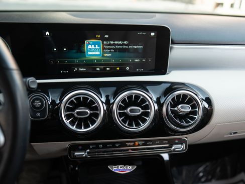 Used 2019 Mercedes-Benz A 220 image 25
